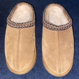 Ugg slippers